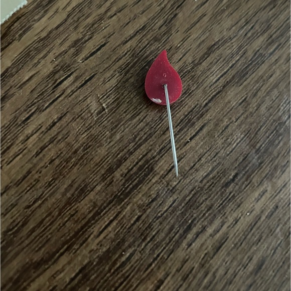 1960s Red Cross Blood Droplet Pin - Picture 3 of 5